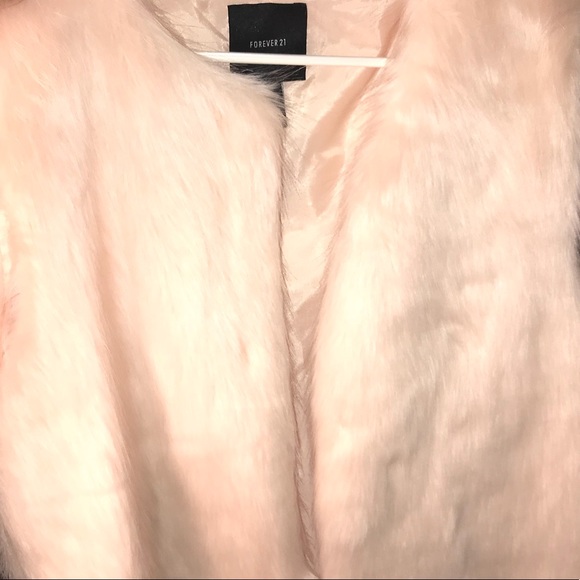 Faux Fur Vest - Picture 2 of 2